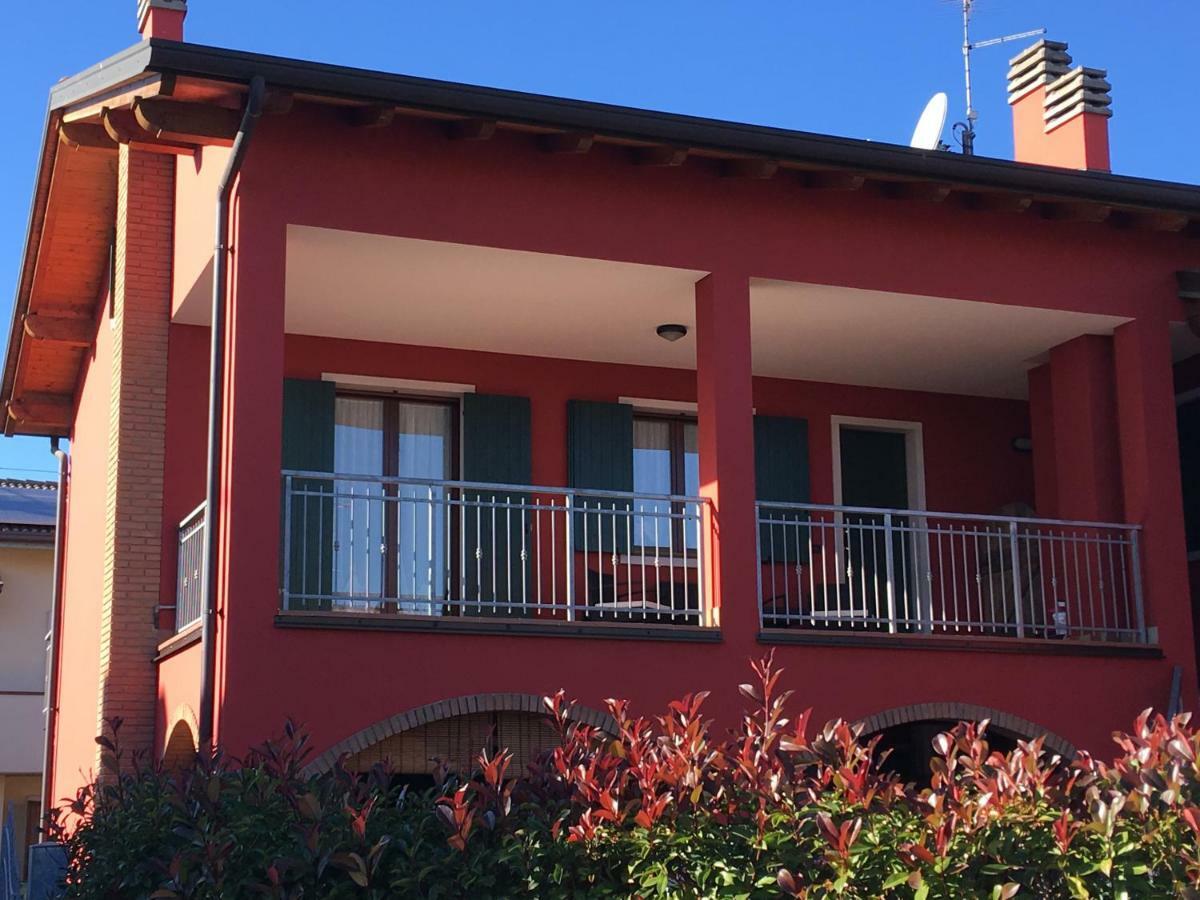 Casa Dany Hotell Lugagnano Exteriör bild