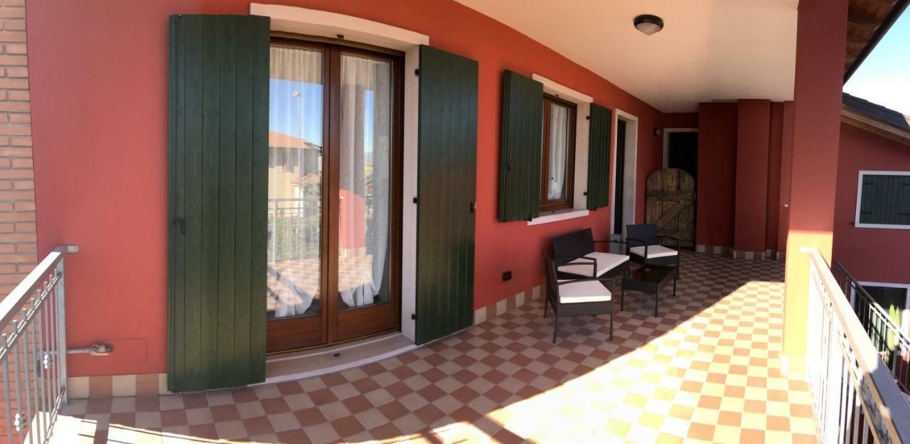 Casa Dany Hotell Lugagnano Exteriör bild